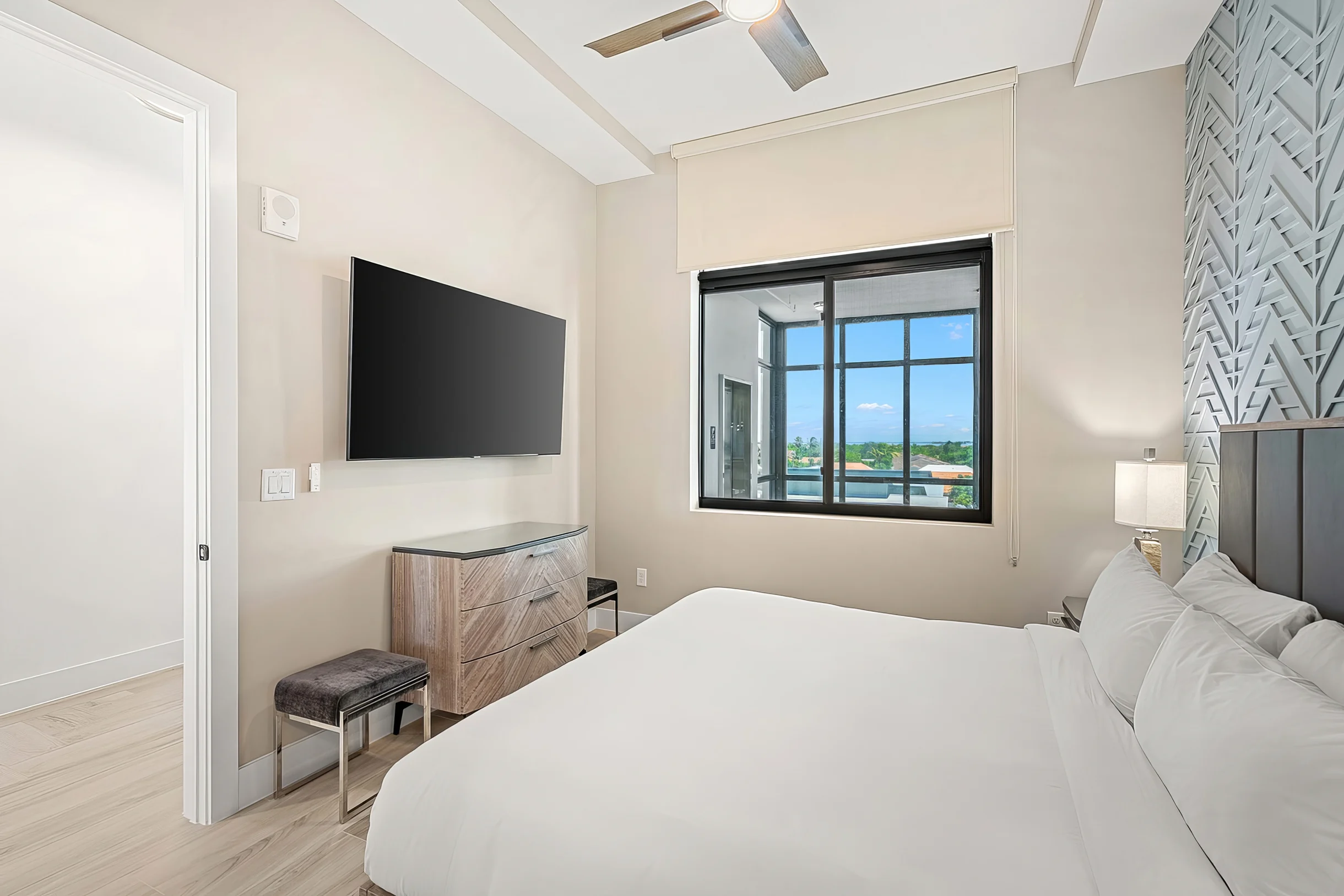 HI3031HL405: 3 bed, seascape #20