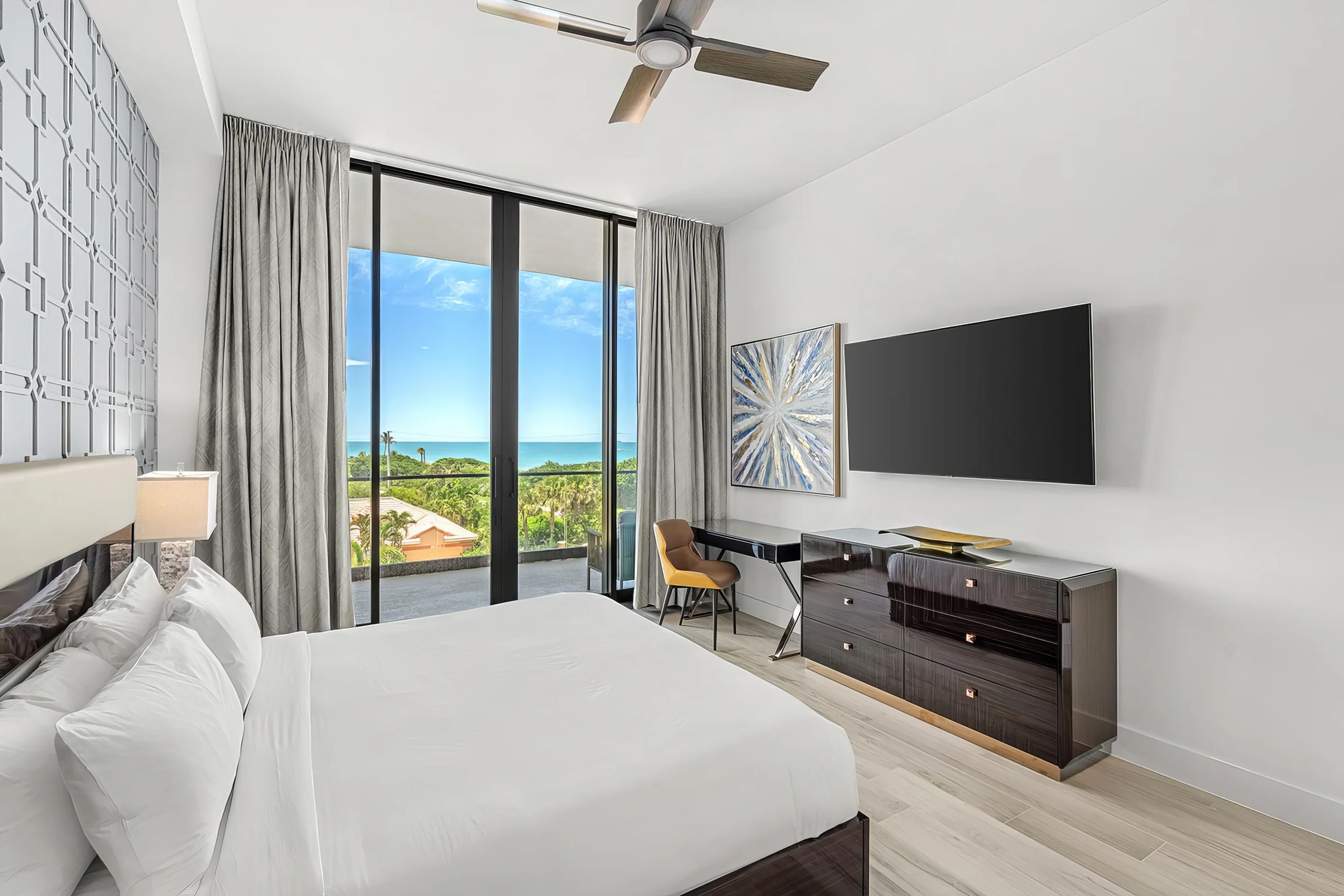 HI3031HL405: 3 bed, seascape #24