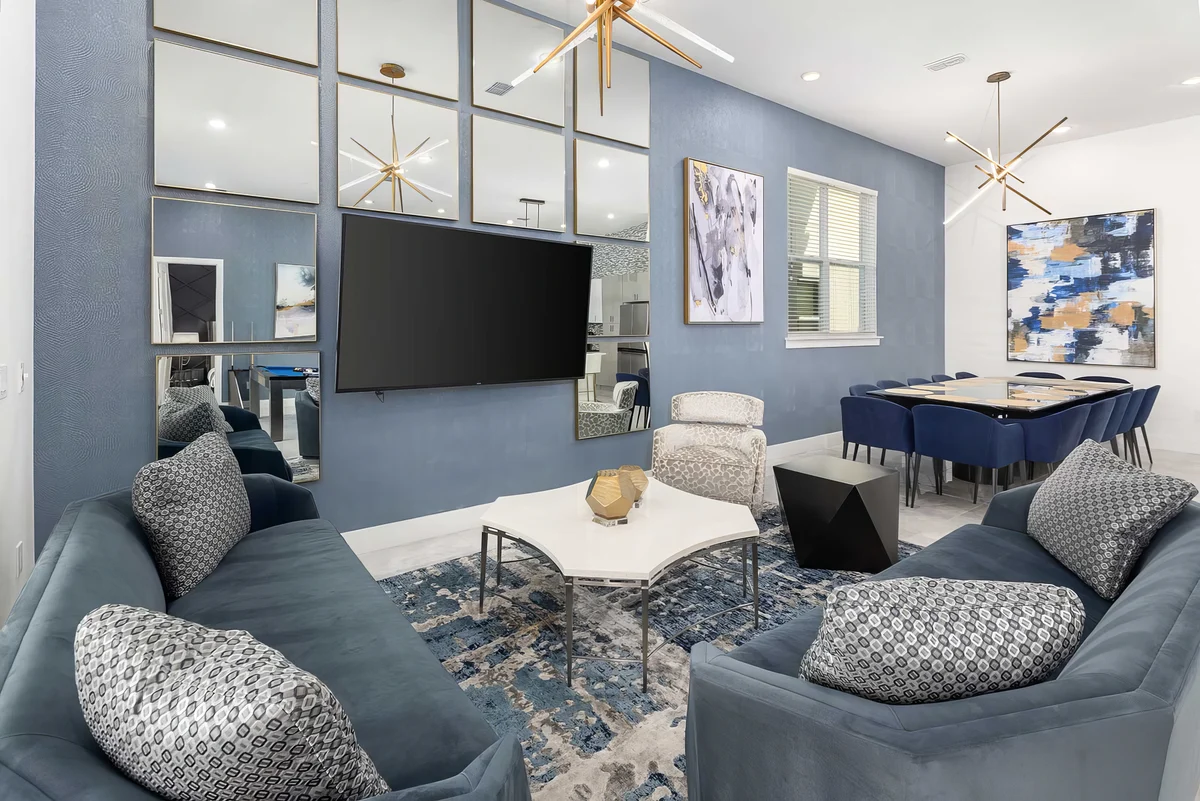 Wander Providence Glades