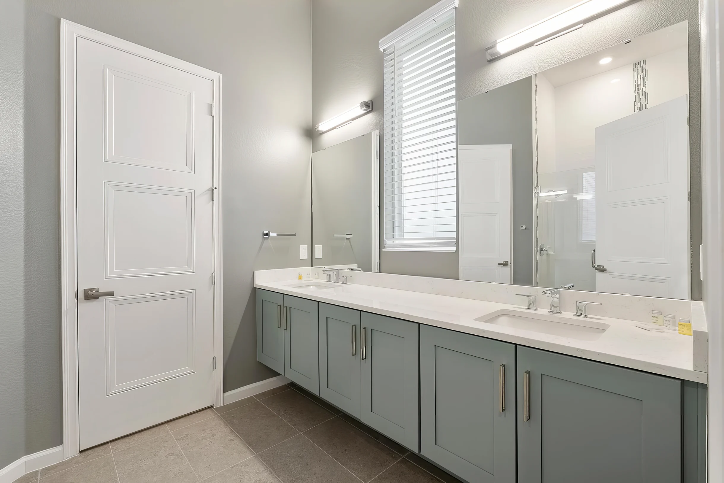 1664OB - 12 Bed - Starlit Estate - ST031 #12