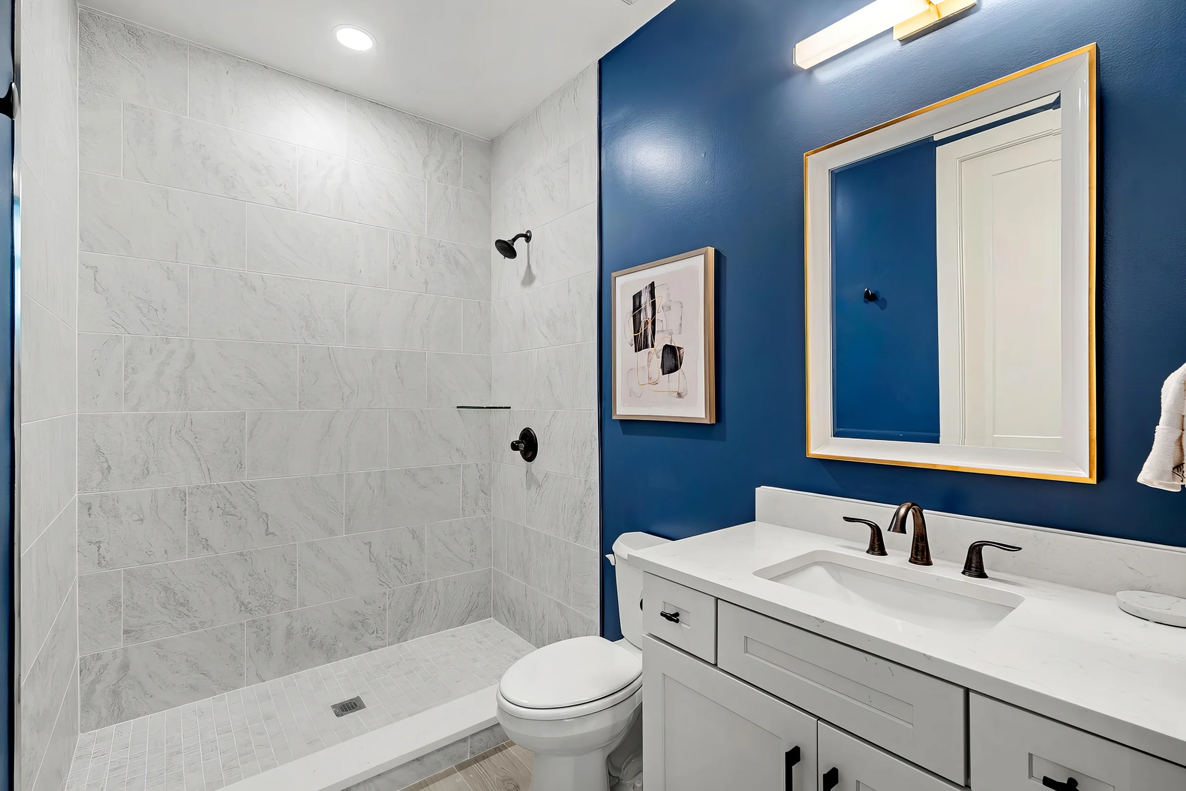 HI3051HL301: 3 bed, seascape #11