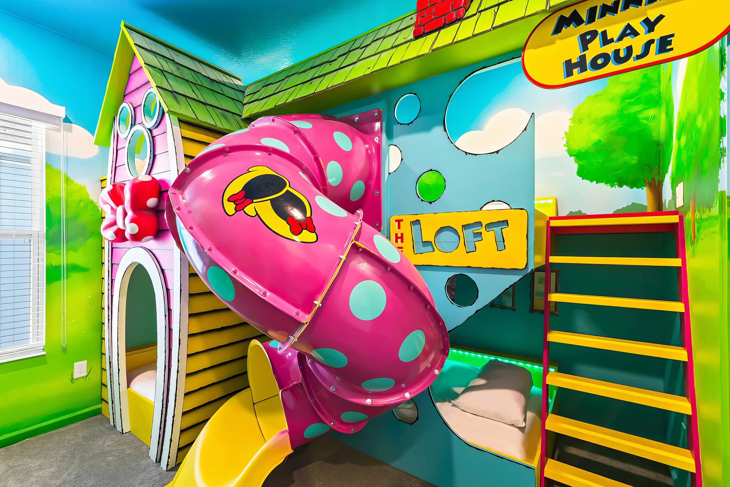 1782OB - 12 Bed - Playful Palace - ST064 #34