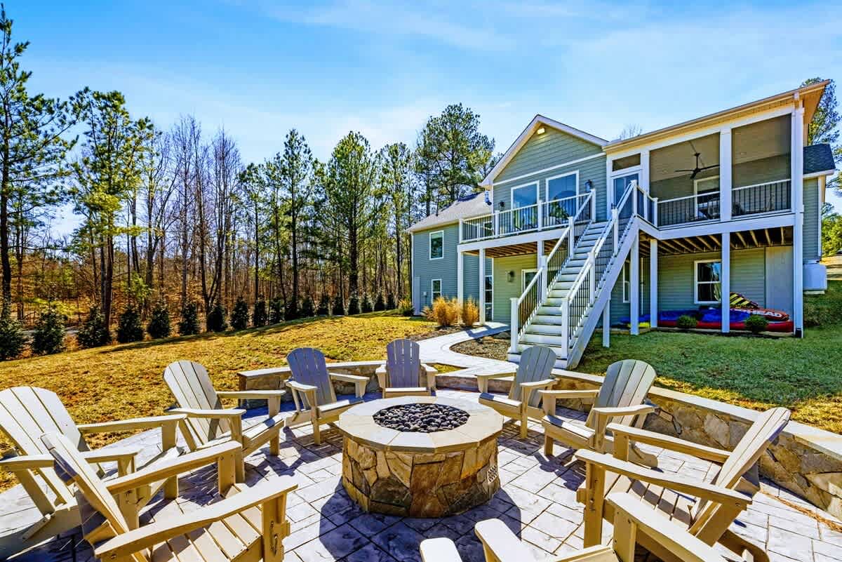 Home in Mineral property photo 13