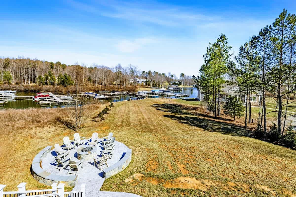 Home in Mineral property photo 8