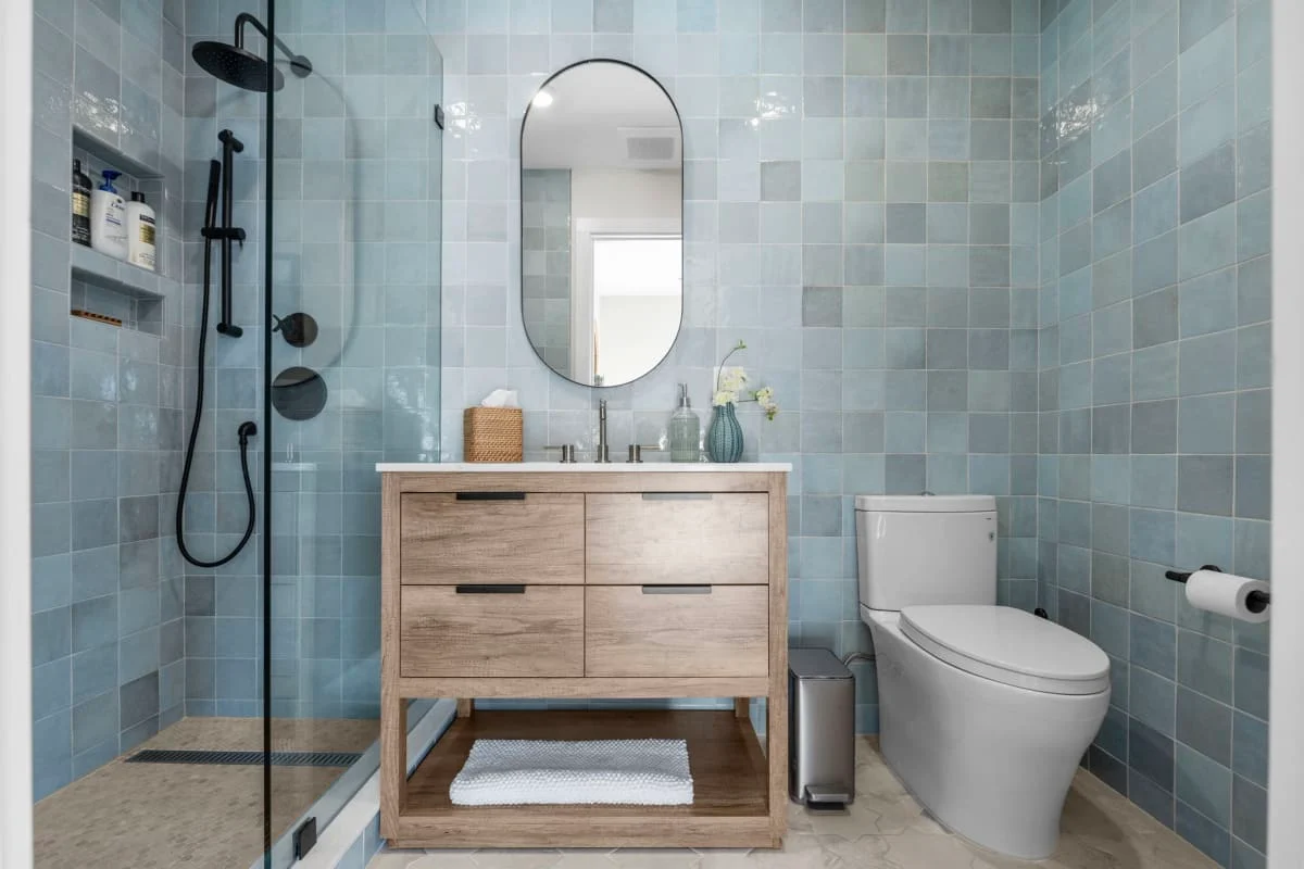 Experience the Pinnacle of Coastal Living at Harbour House #2