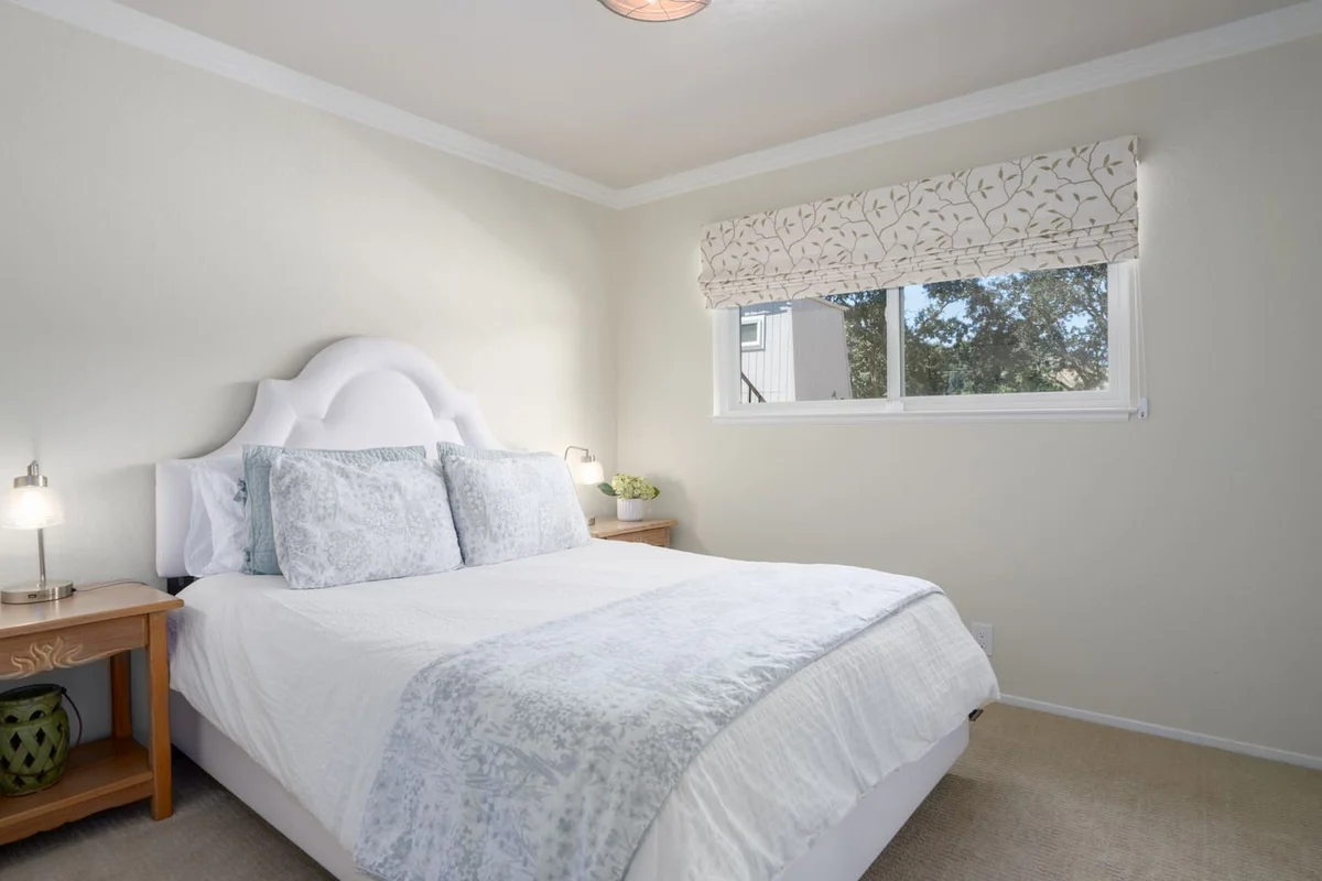 Bedroom 4 image 1