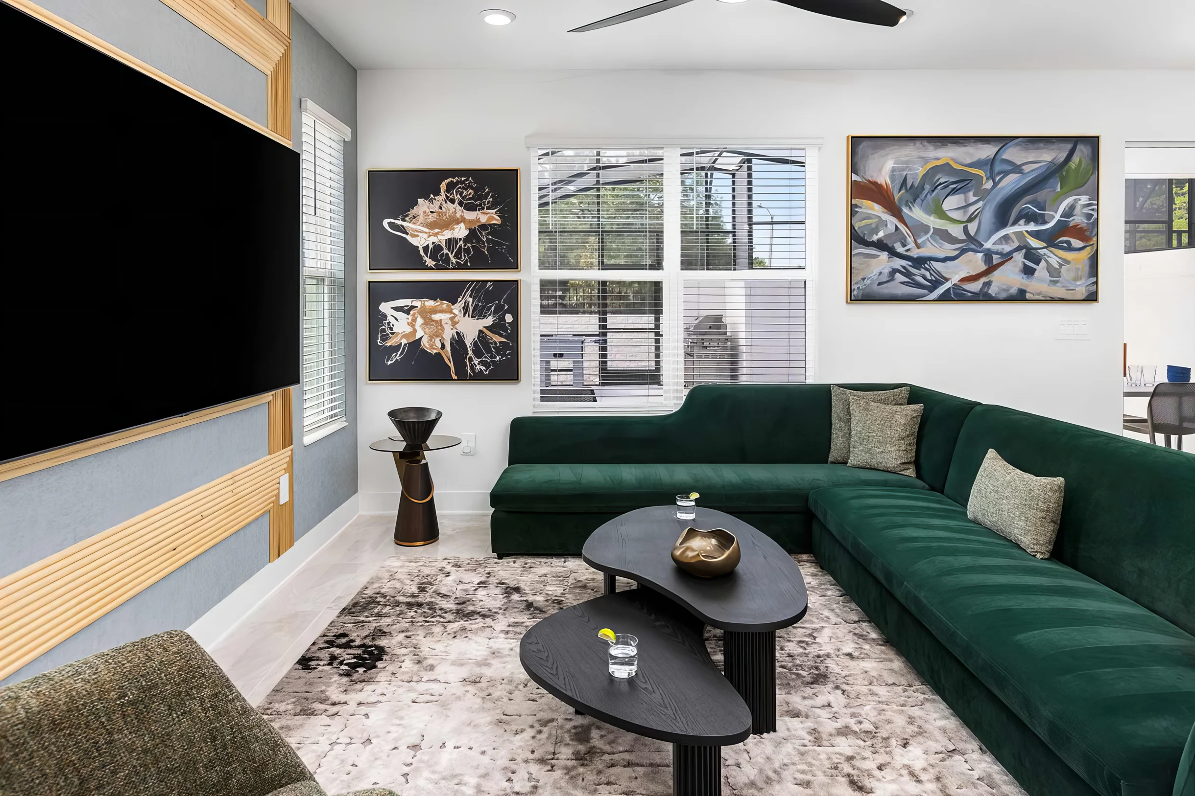 VOR4677TD: 5 Bed, Dollhouse, Pool #37