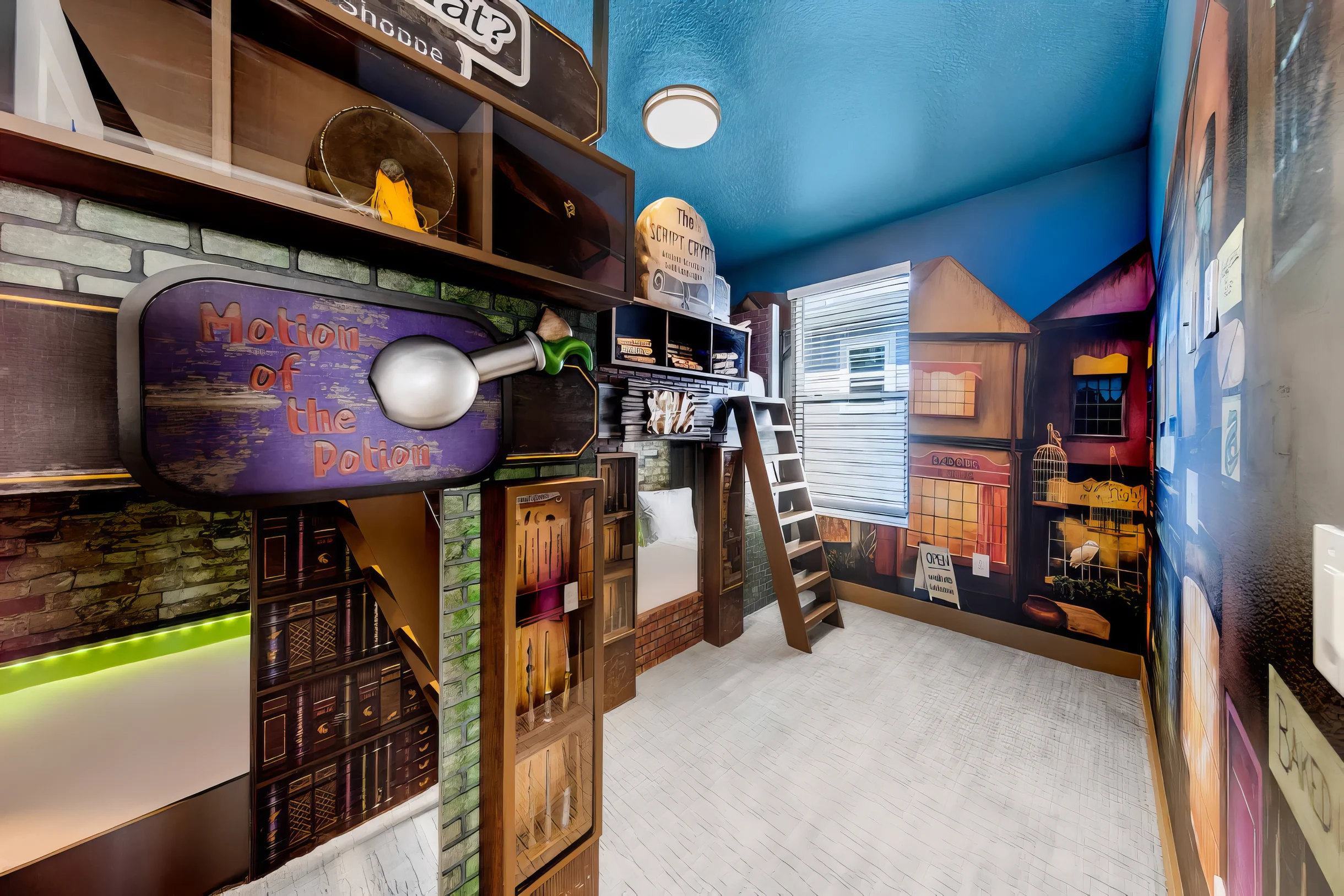 VOR4711HW: 7 Bed, Bricktopia, Petting Zoo, Gaming Nook #32