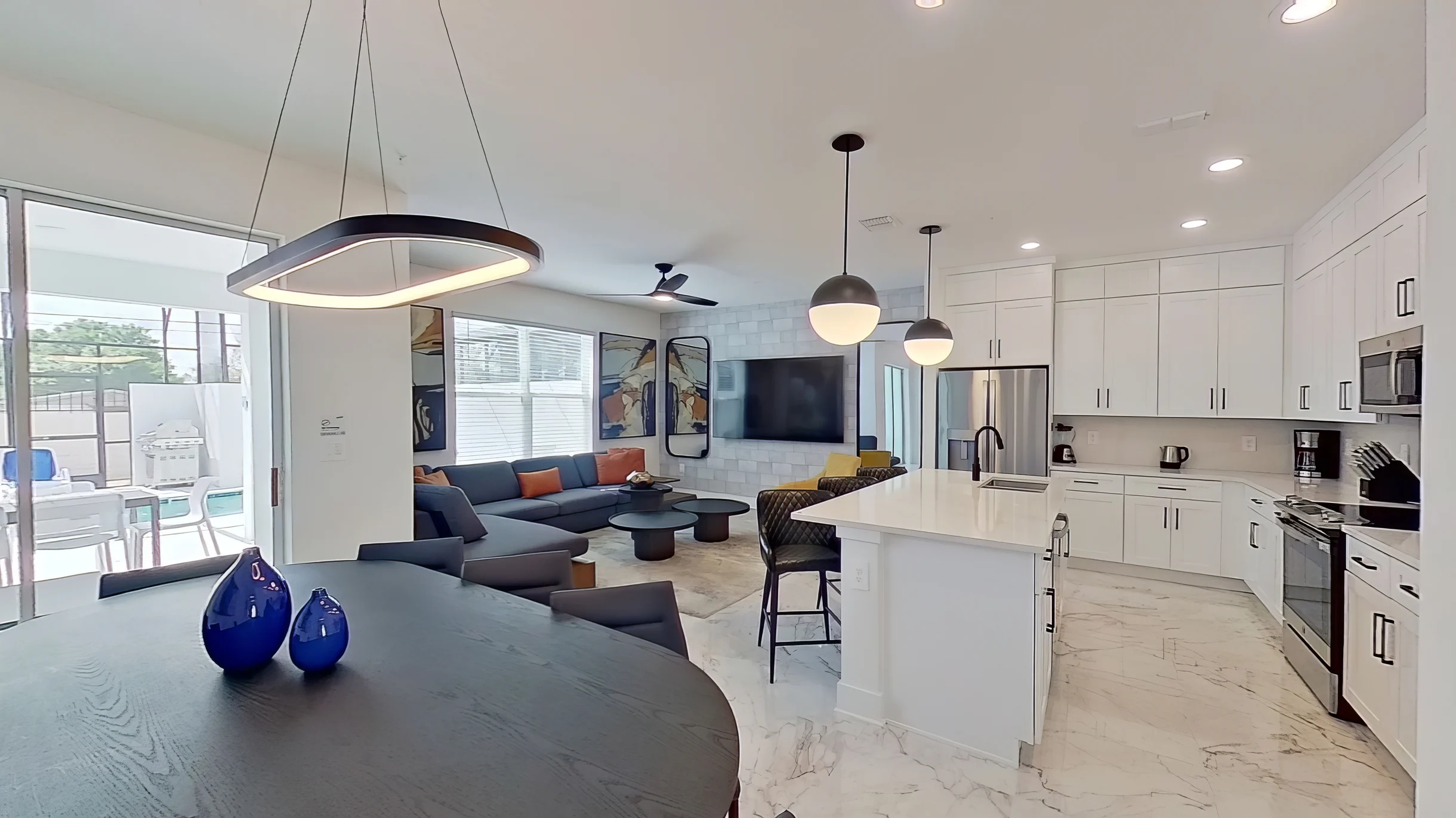 VOR4772HW: 4 Bed, Imagination Lab, Pool #29