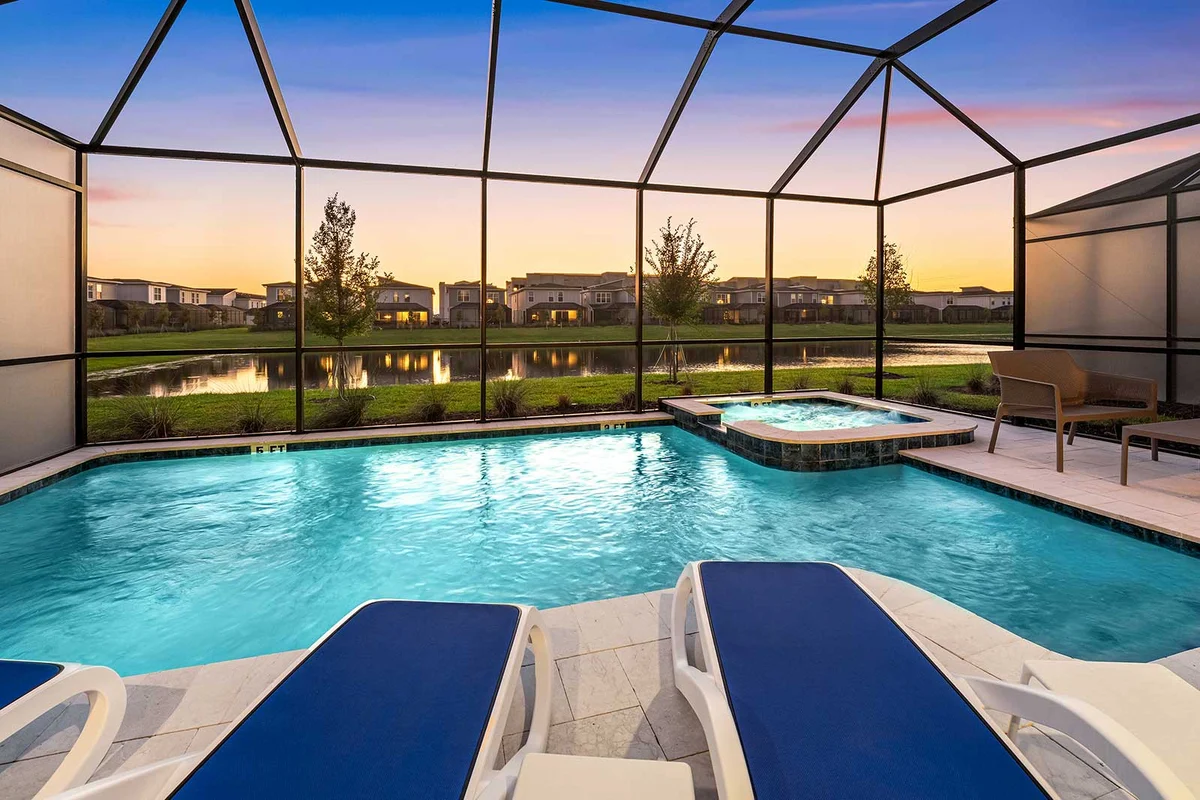 Wander Orlando Universal Retreat #2