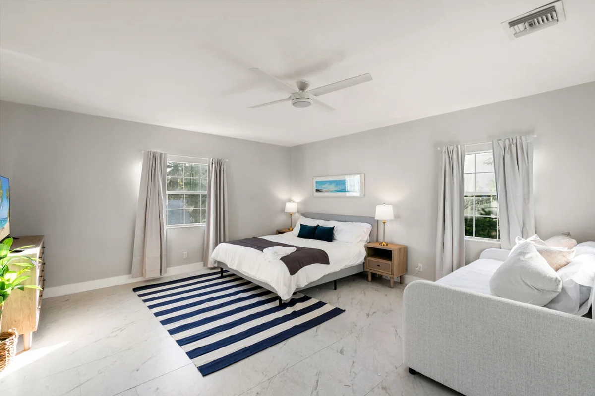 Home in Marco Island property photo 5