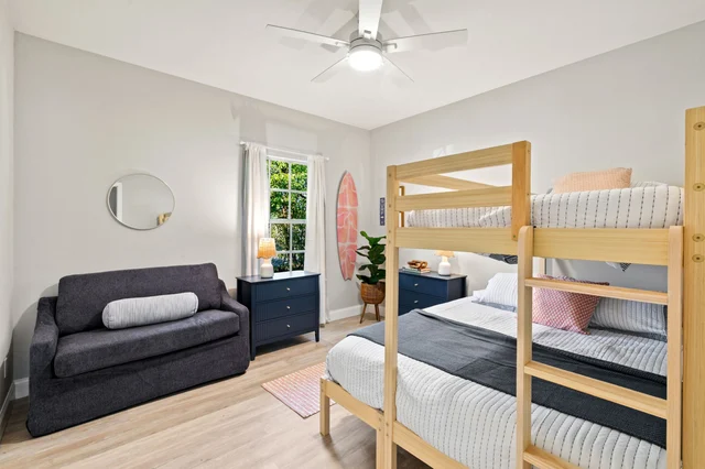 Bedroom 3 image 1