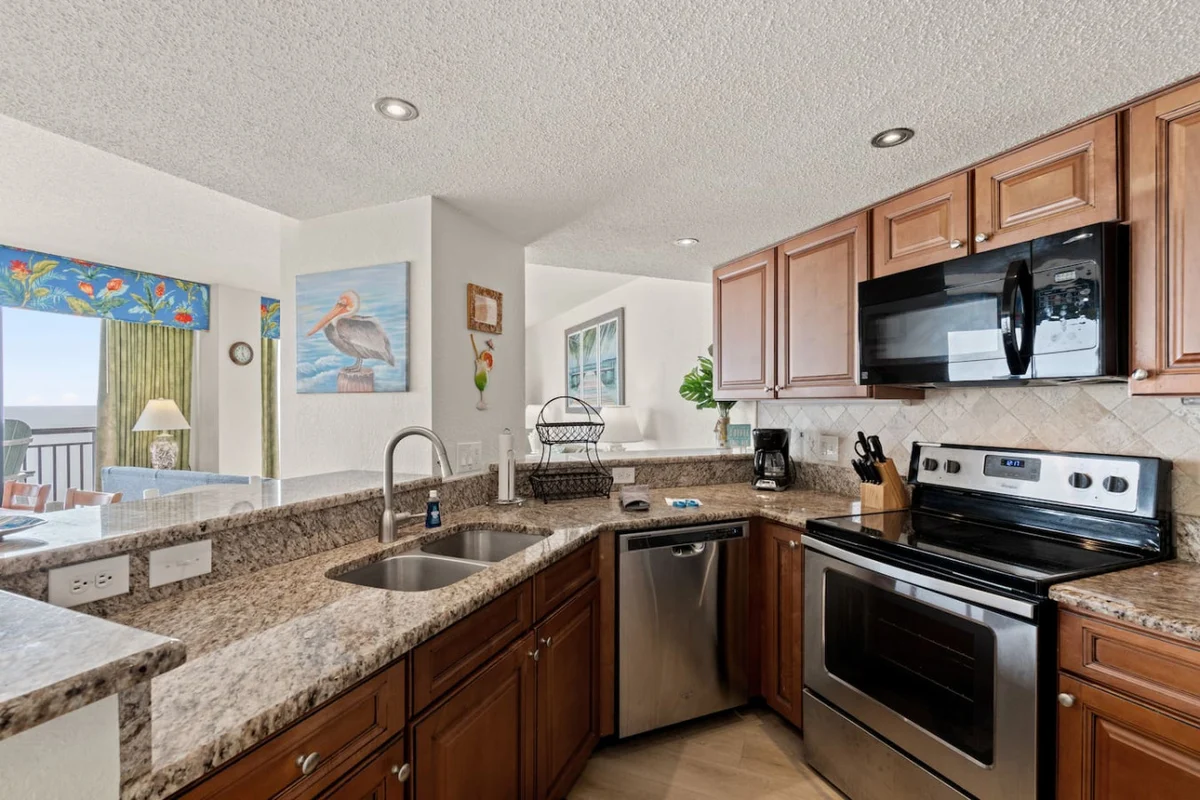 Home in North Myrtle Beach property photo 4