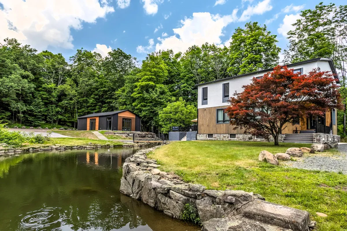 Home in Pocono Township property photo 3
