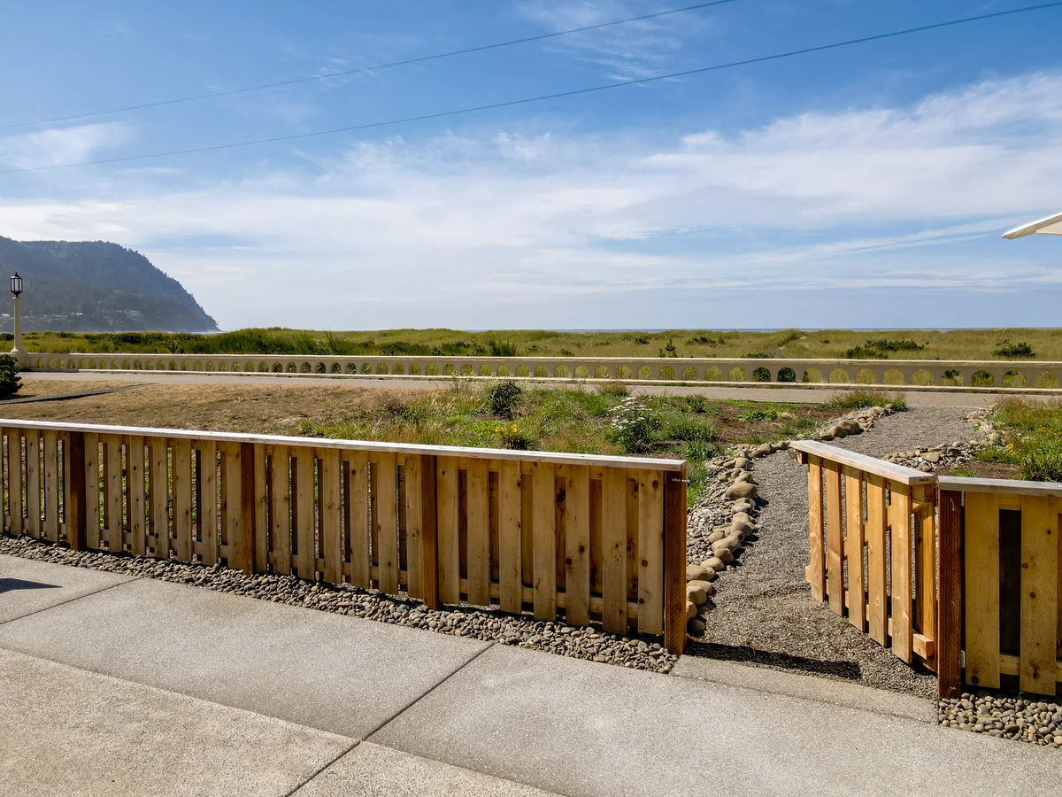 Condo in Seaside property photo 2