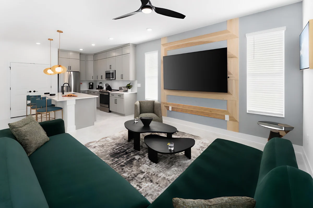 Living Room image 1
