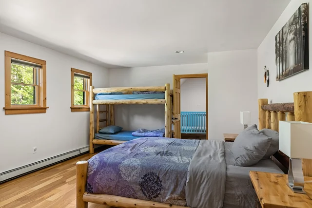Bedroom 3 image 1
