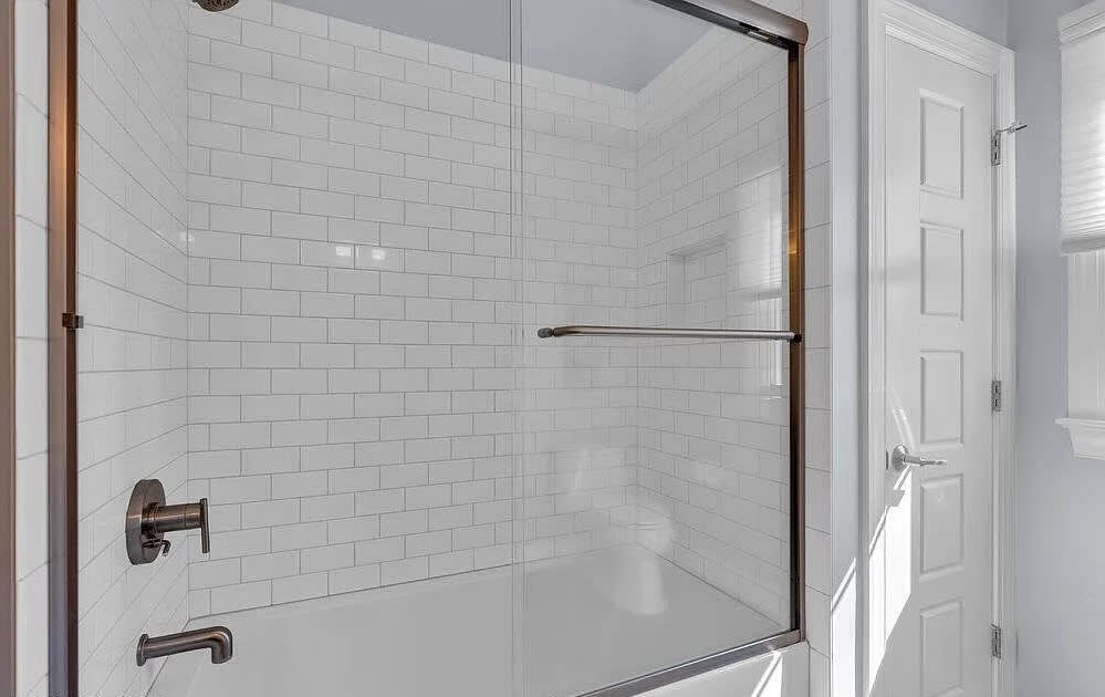 Wander Seabright Cove