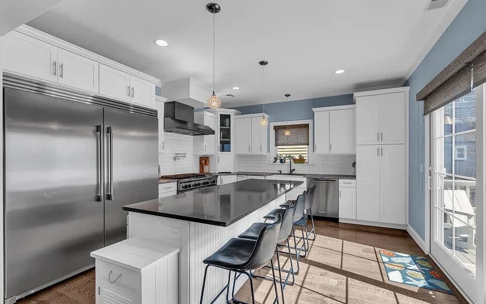 Wander Seabright Cove