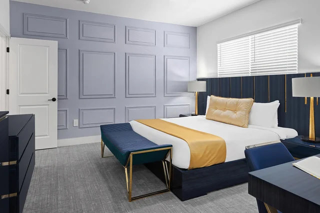 Bedroom 1 image 1