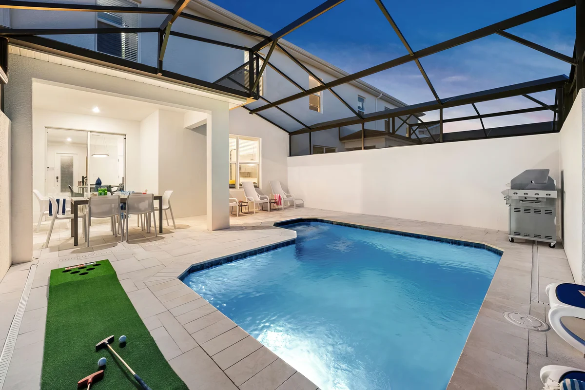 VOR4904HW: 4 Bed, Safari, Pool property photo 5