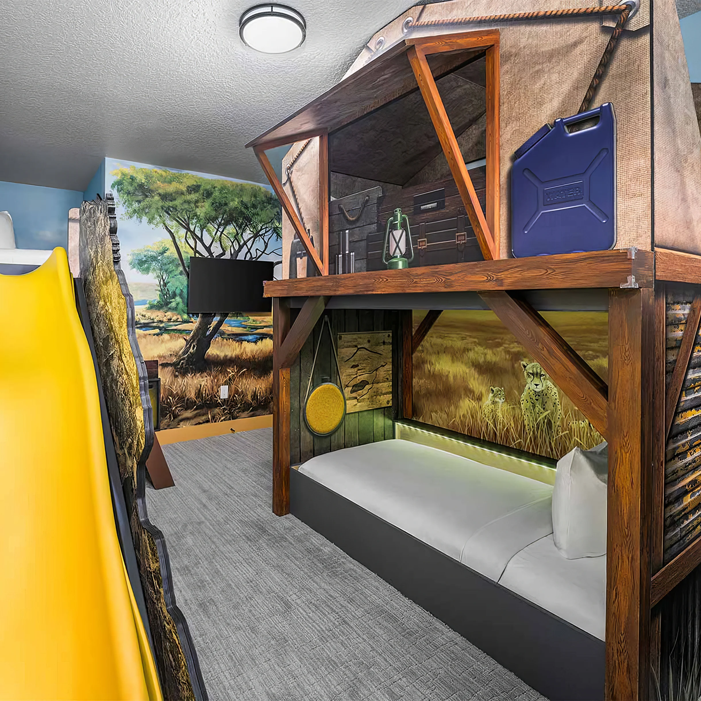 VOR4868HW: 4 Bed, Safari, Pool #36