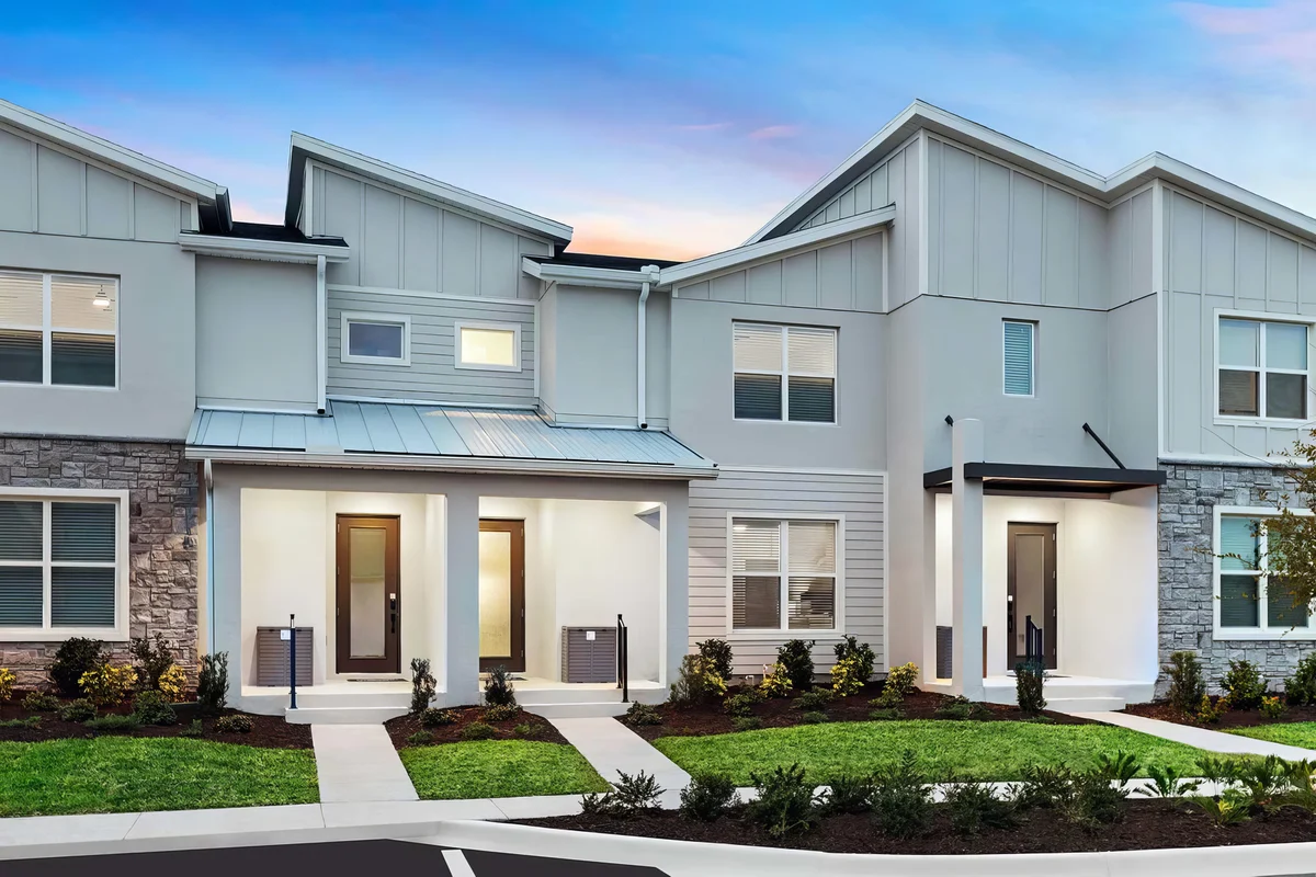 Wander Universal Palaces