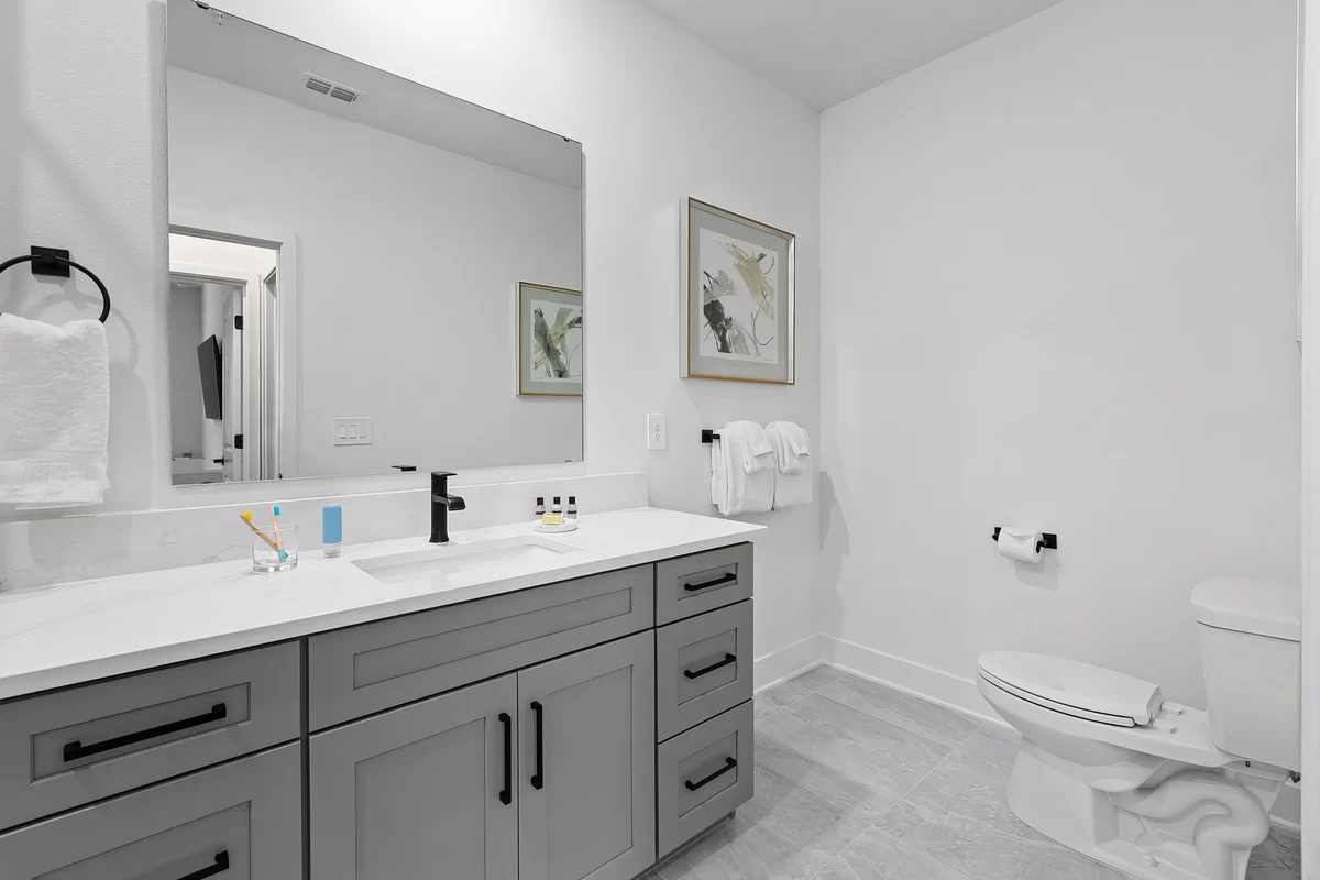 Wander Universal Palaces