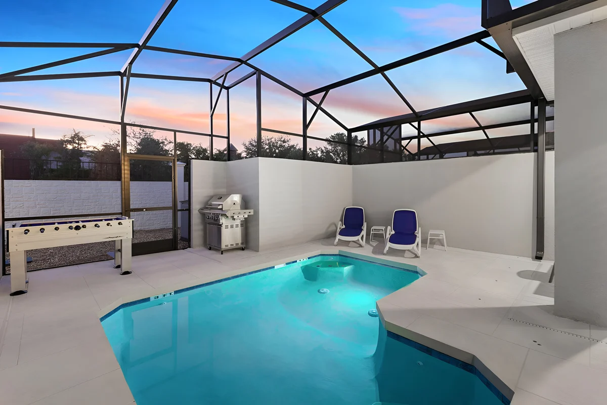VOR4934HW: 5 Bed, Dollhouse, Pool property photo 2