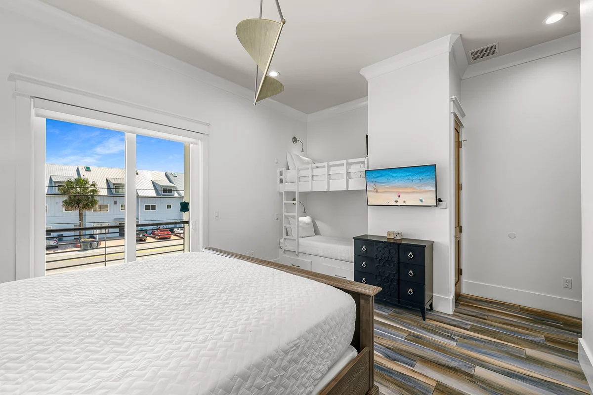 Wander Miramar Gulf Escape #151