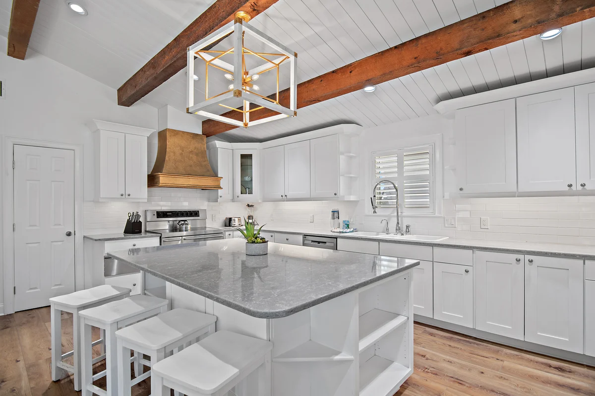 Wander Miramar Reefs #67