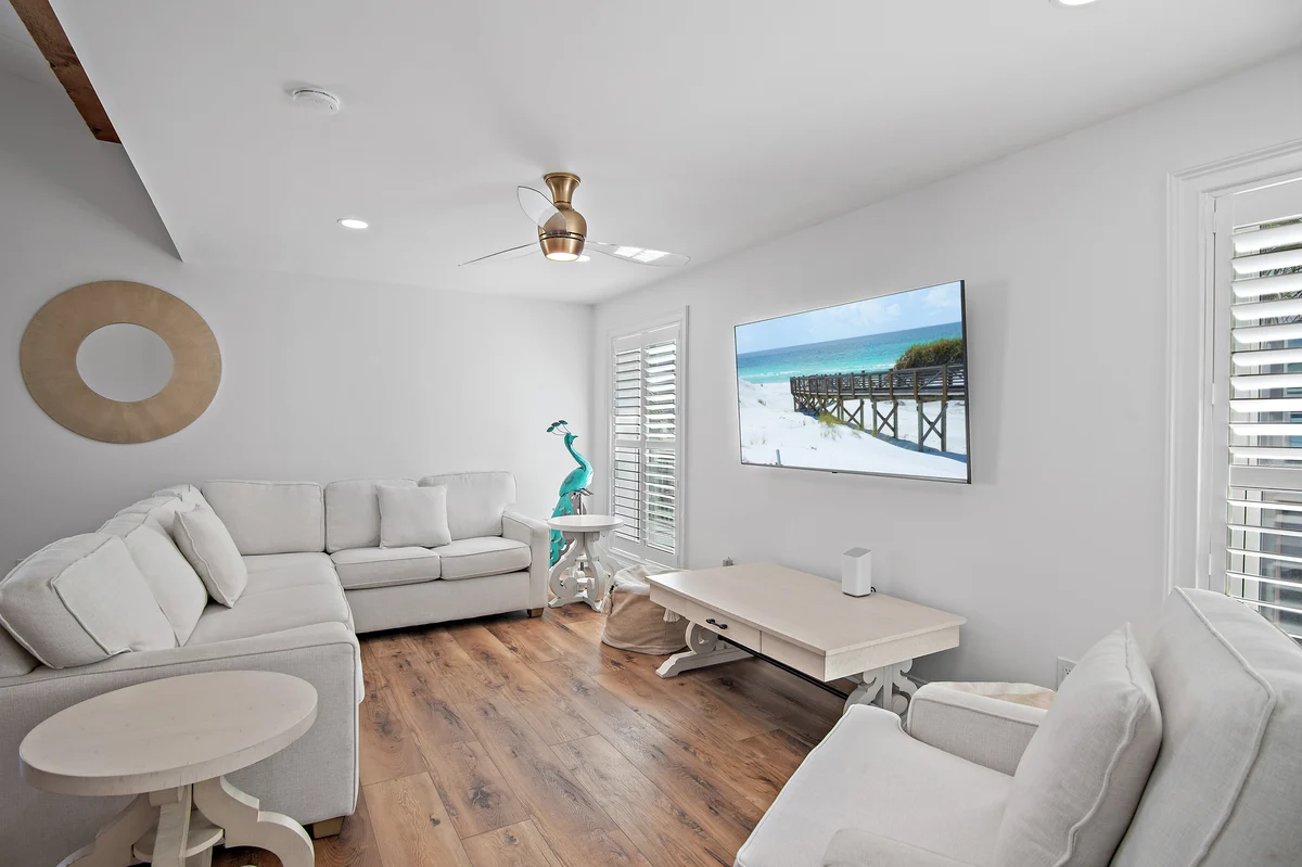 Wander Miramar Reefs #65