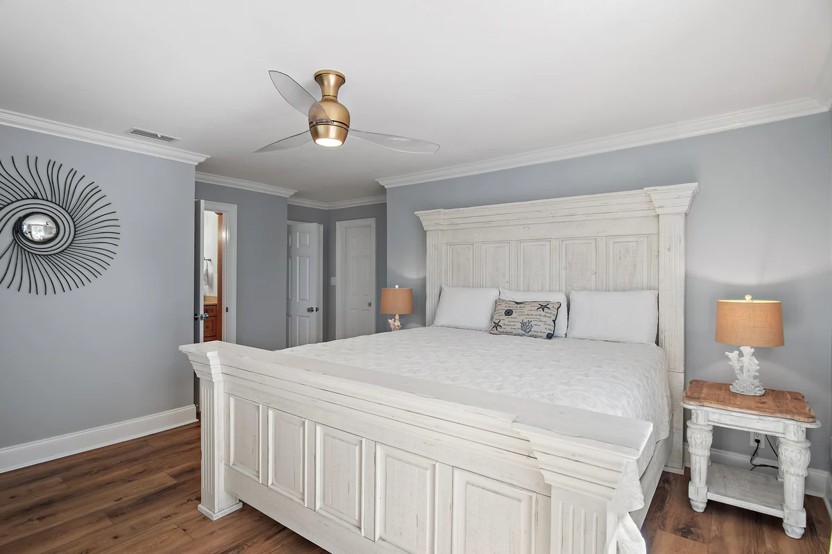 Wander Miramar Reefs #74