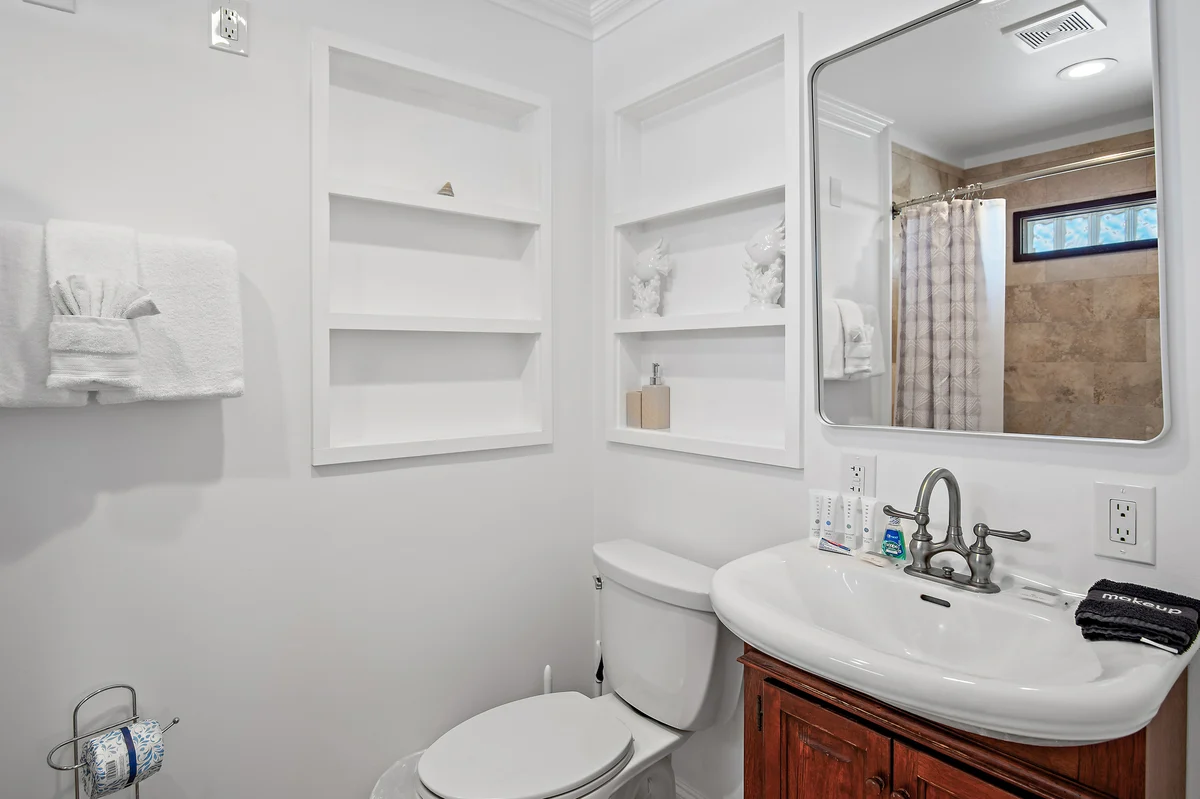 Wander Miramar Reefs #100