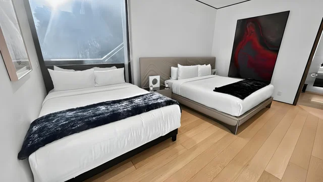 Bedroom 3 image 1