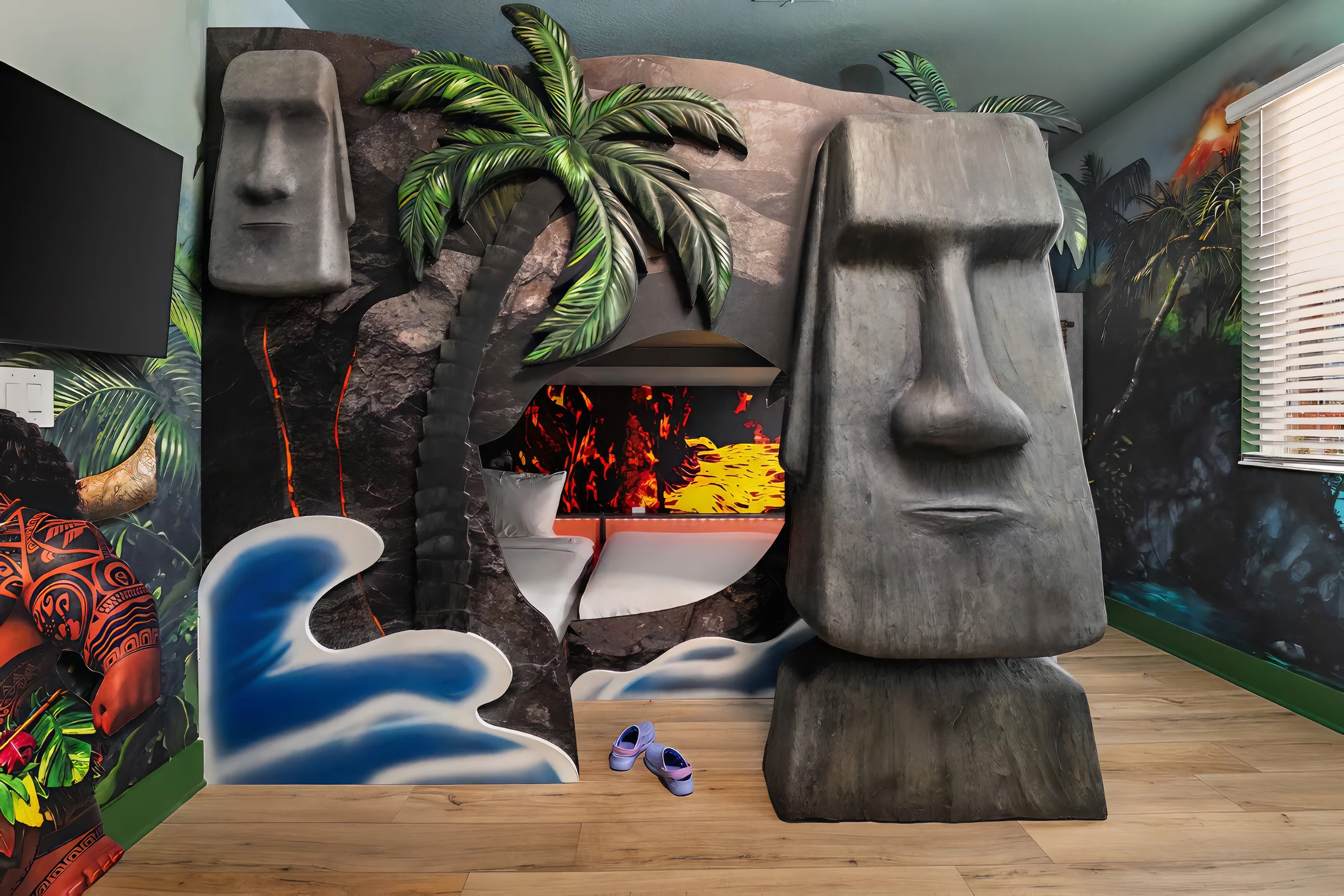 VOR5421CD: 9 Bed, Volcano, Imagination Lab, Theater #14