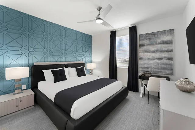 Bedroom 1 image 1