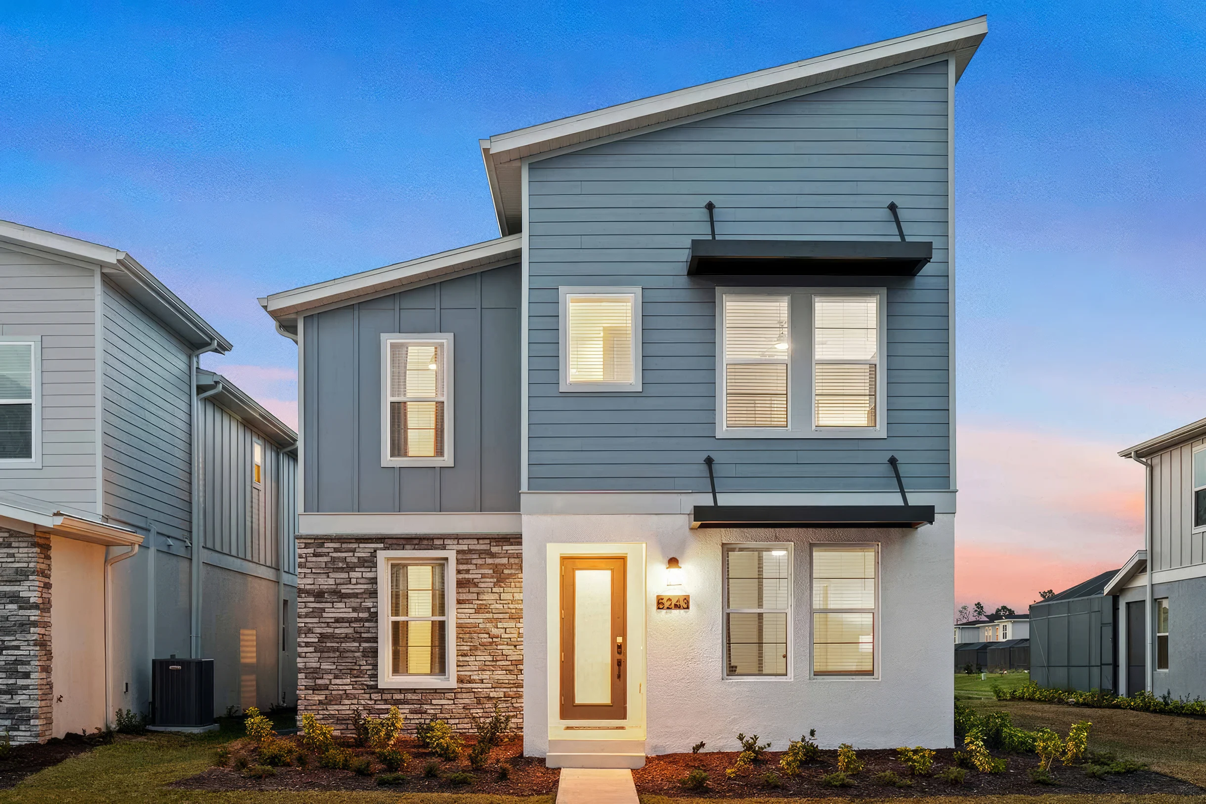 Wander Orlando Palms Radiance #1