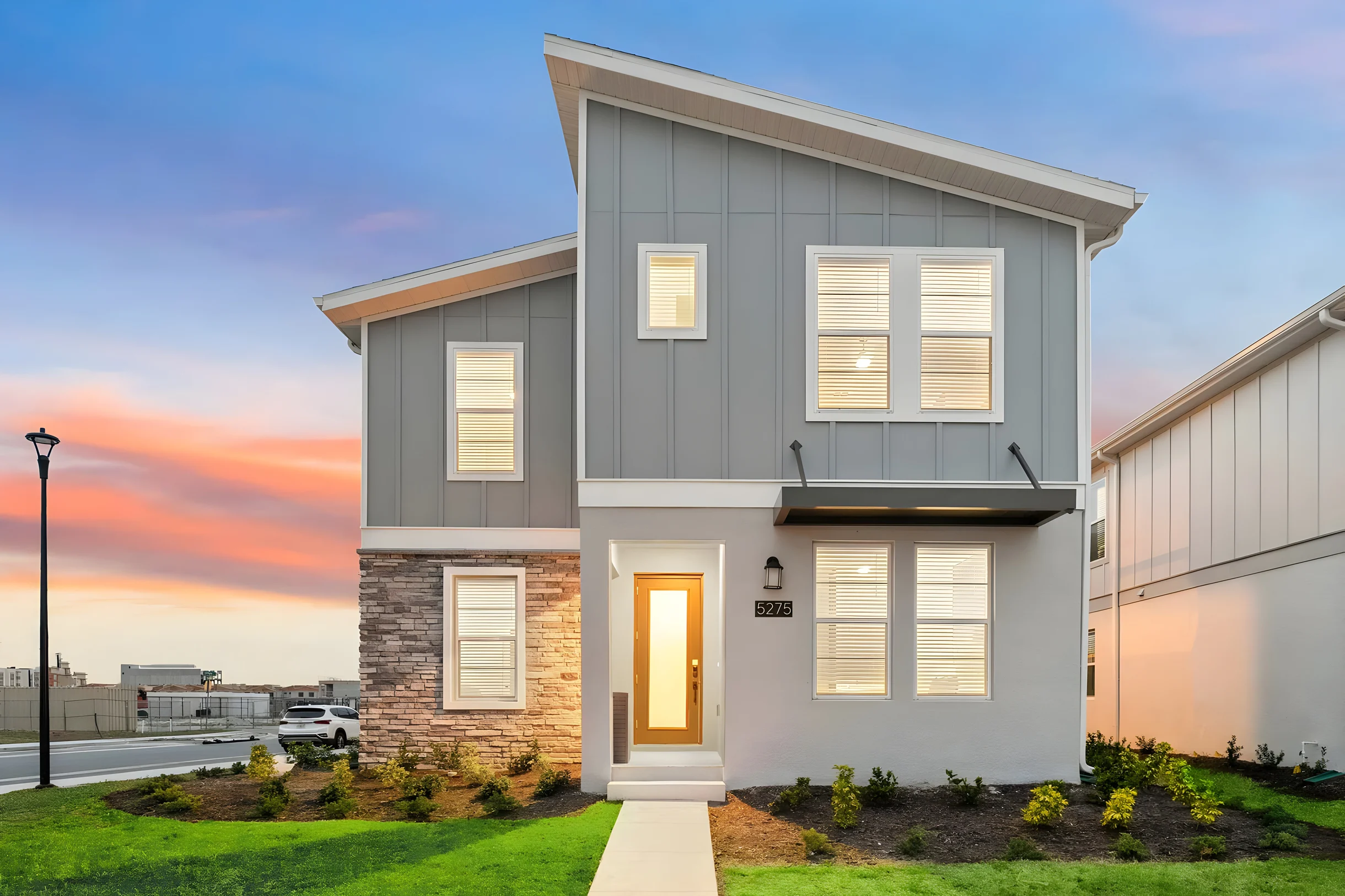 Wander Orlando Golden Grove #1