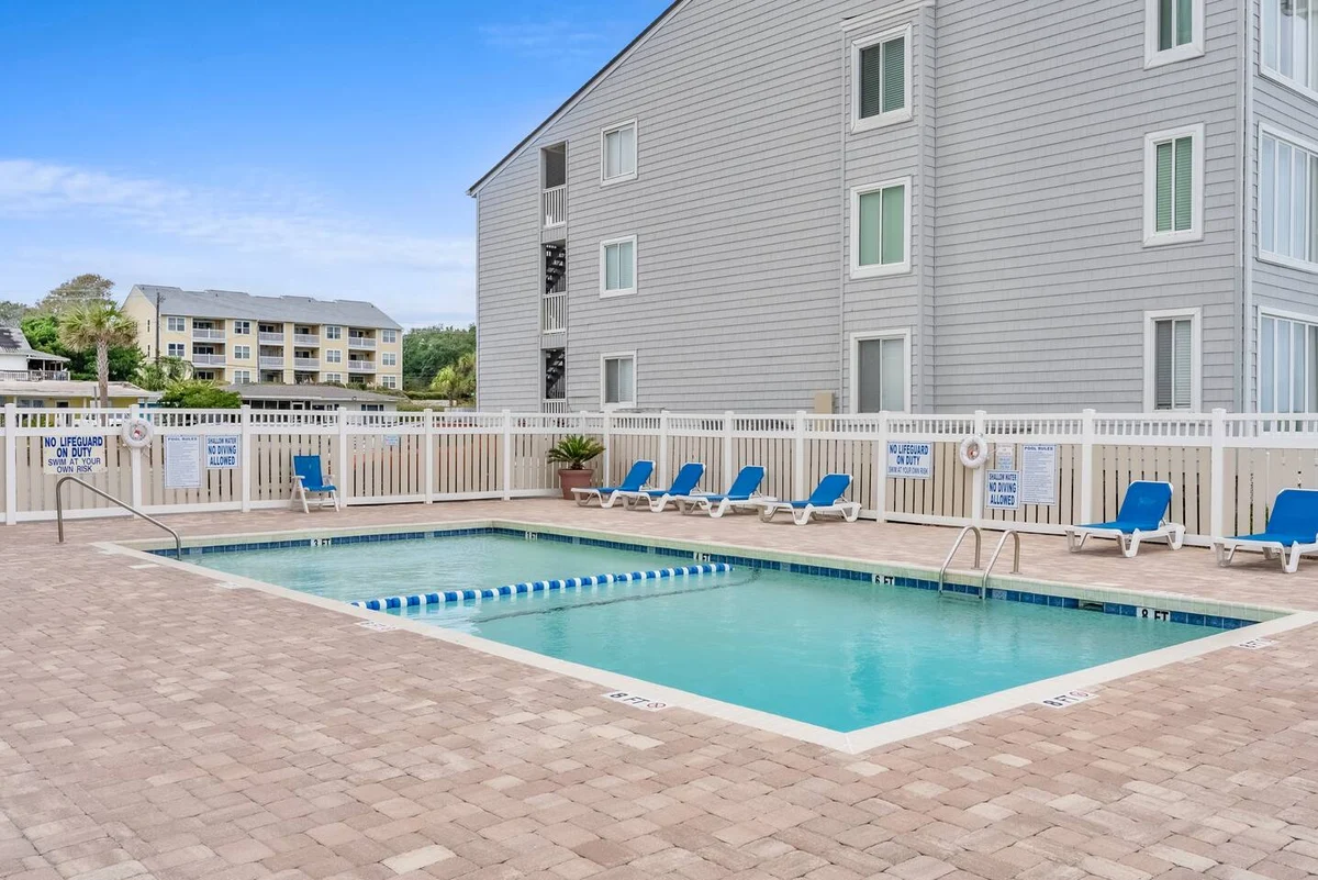 Wander North Myrtle Estate