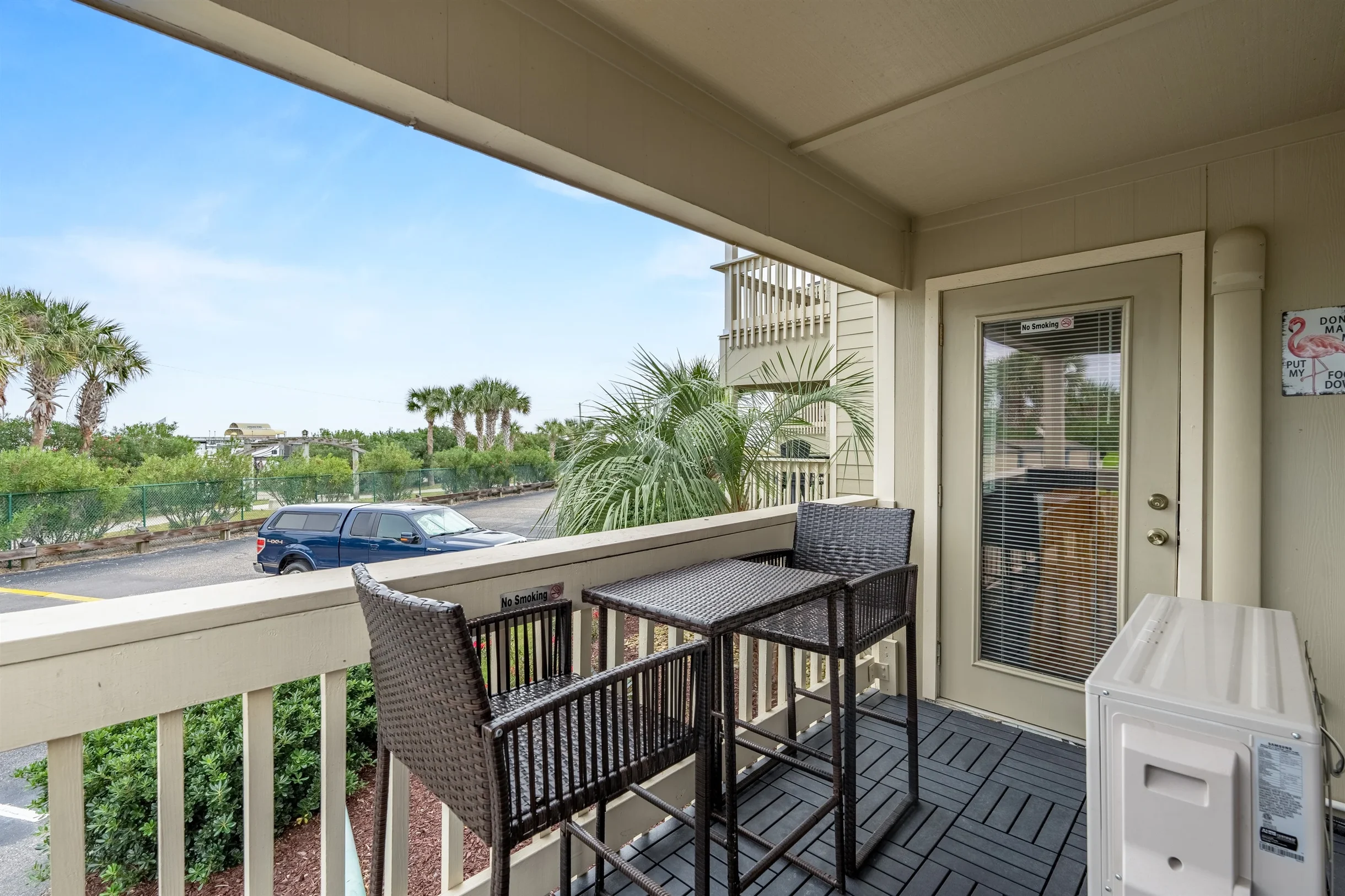 Retro-Themed Condo | 2BR | Perfect Location #5
