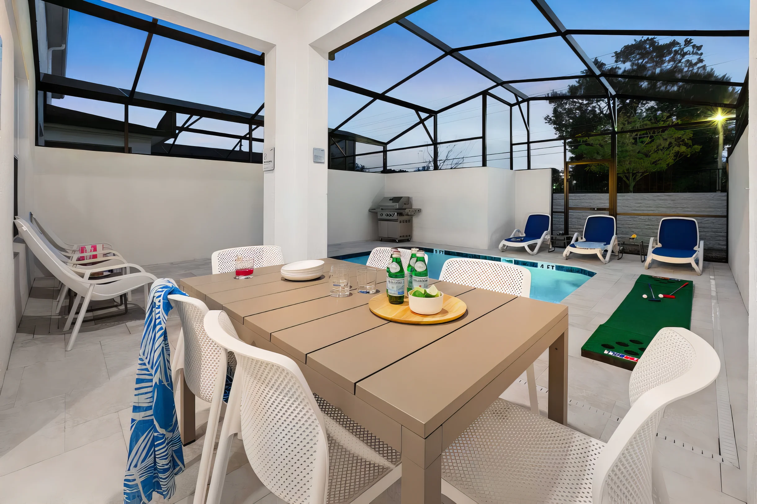 VOR5451AA: 4 Bed, Pirate Island, Pool #8