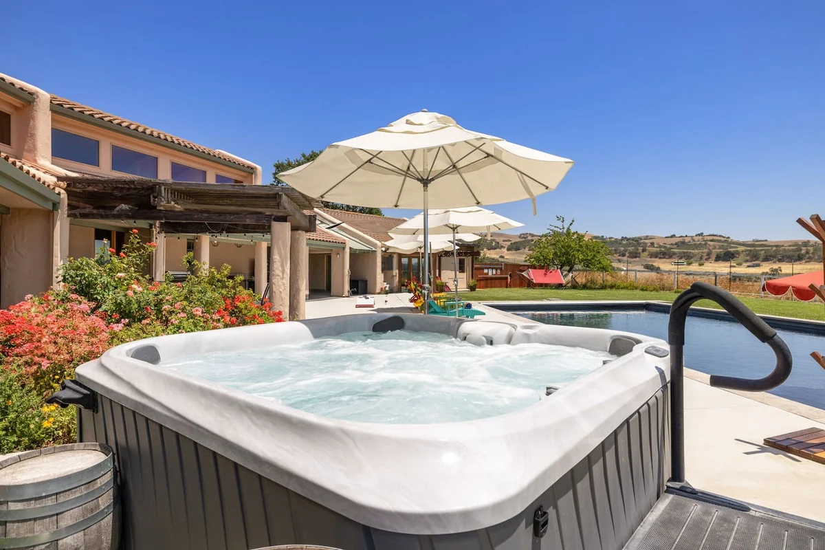 Spacious home, Sleeps 12, Spa, Pool, EV, Stunning! #61