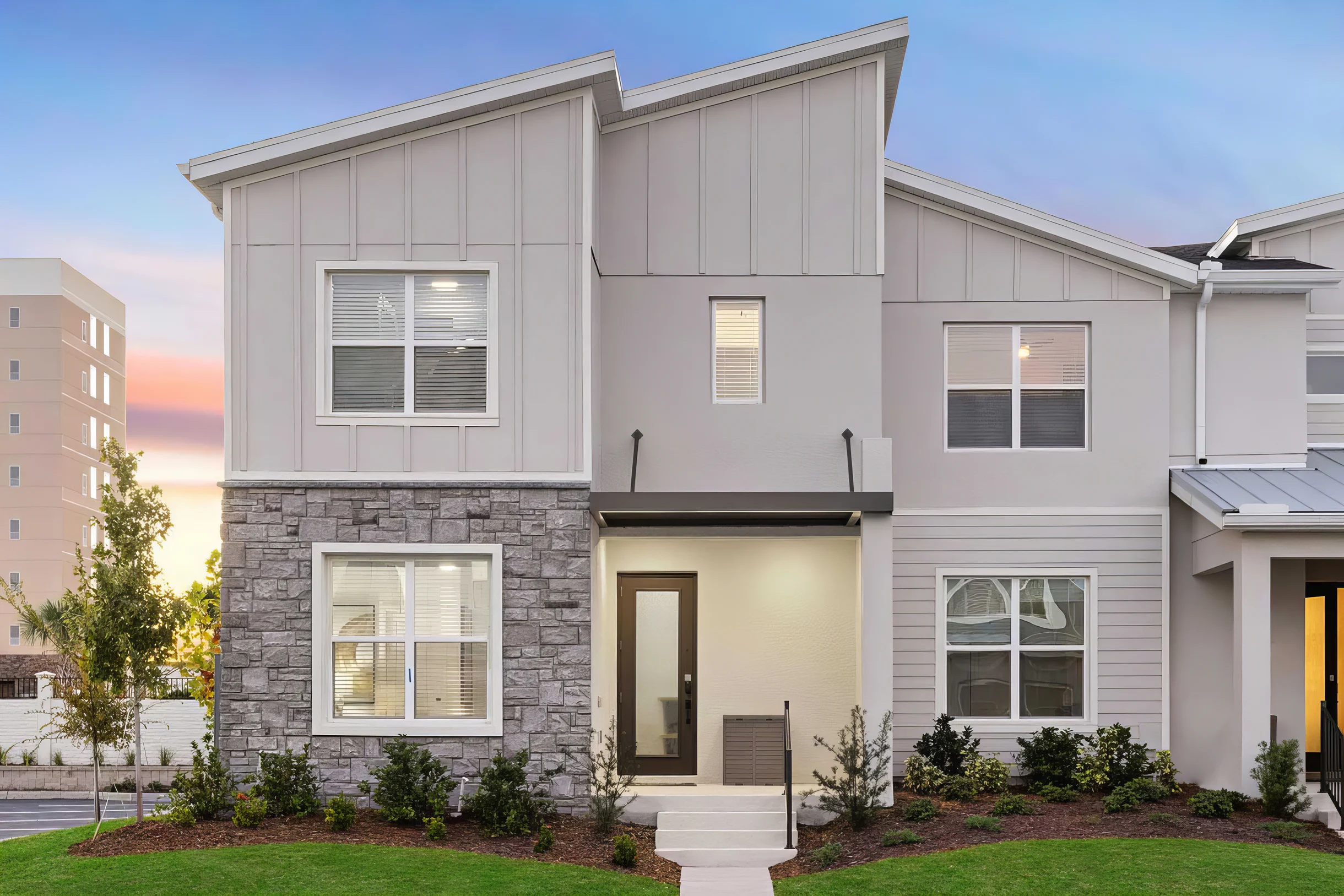 Wander Orlando Lakes Allure #1