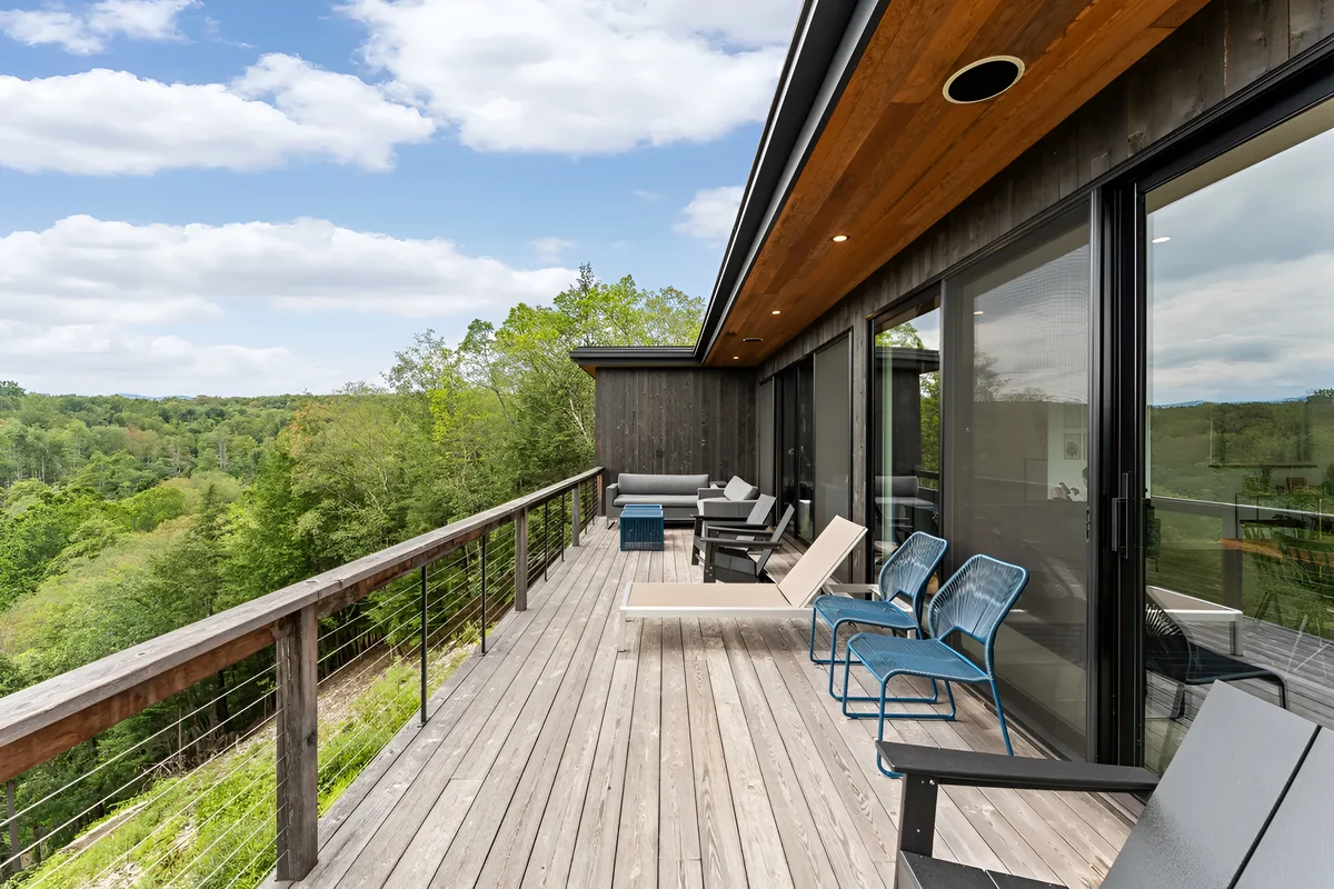 Wander Hudson Valley