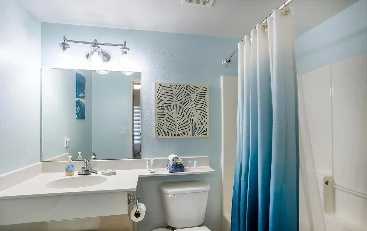 Condo in Panama City Beach property photo 4