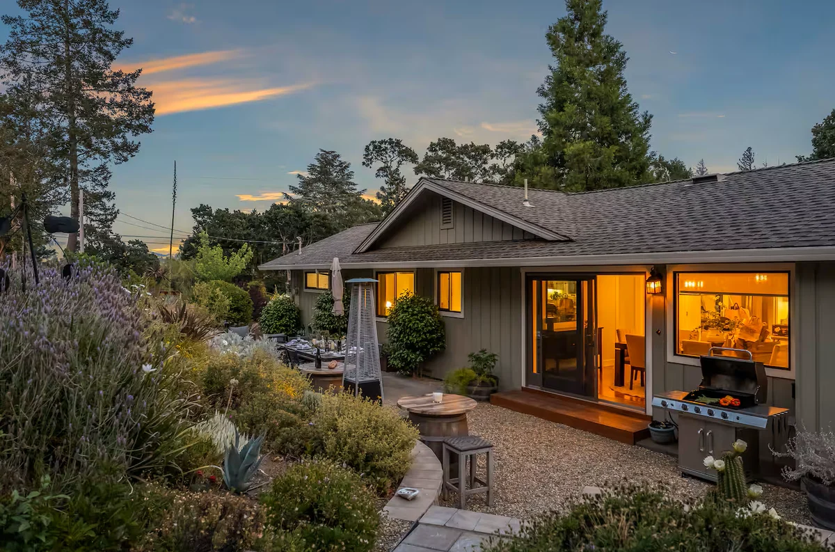 Home in Kenwood property photo 3
