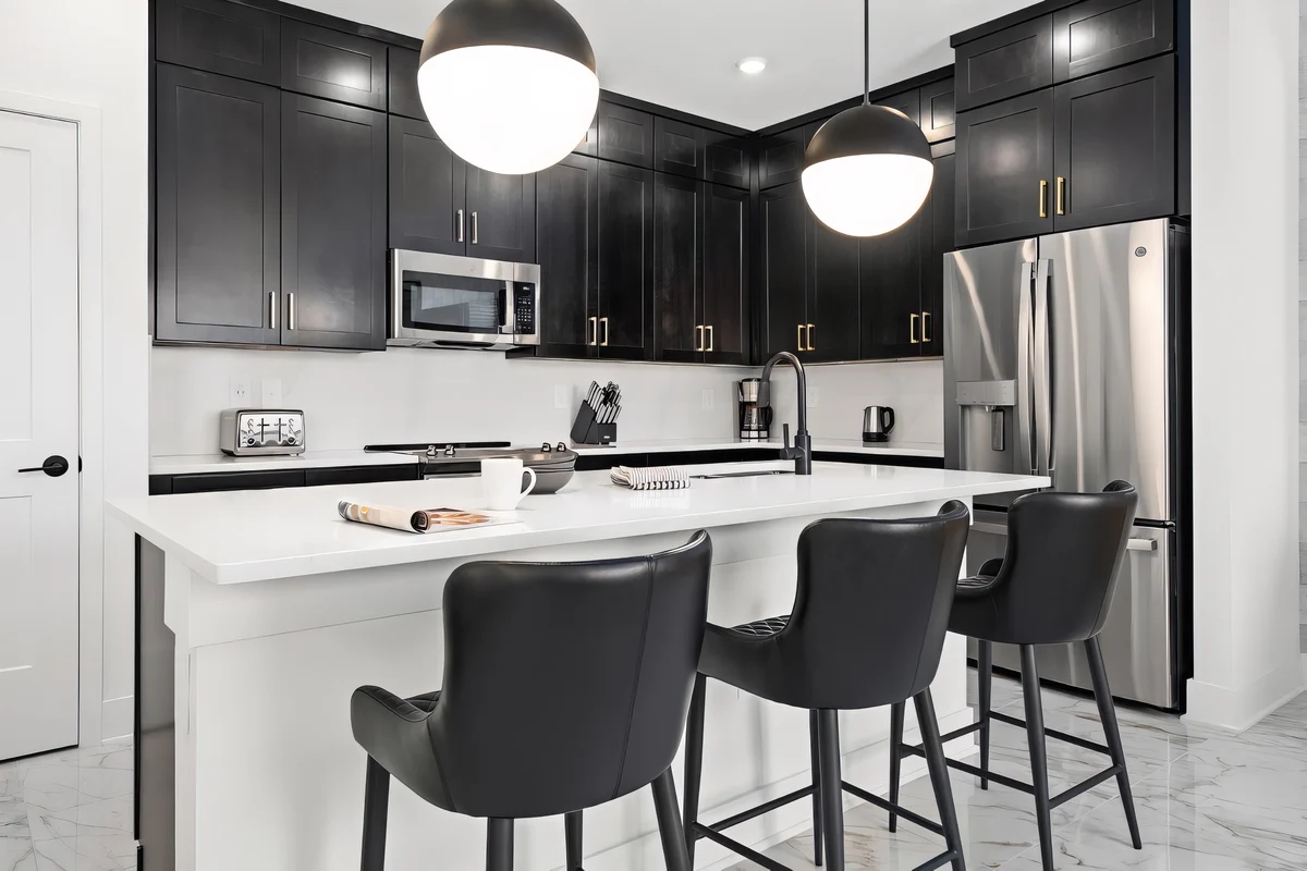 Kitchen image 1