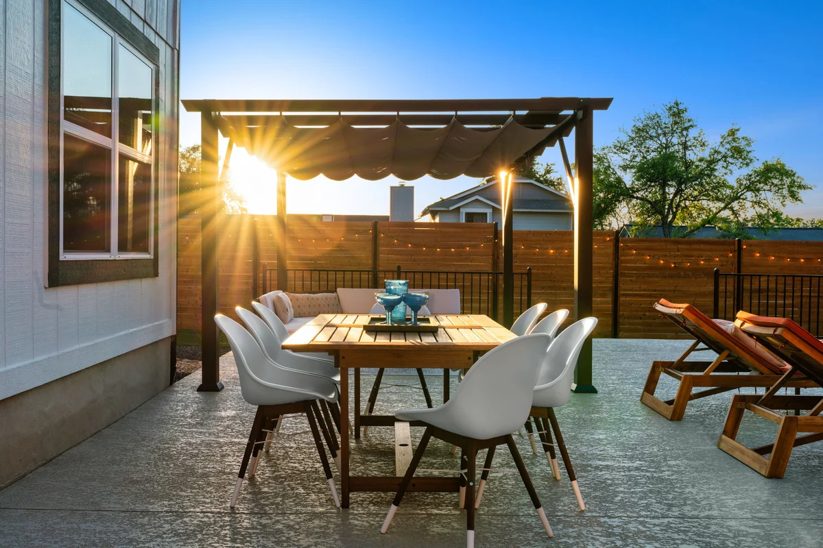 La Alexandria The Best Backyard in Austin, TX Designer Home property photo 5