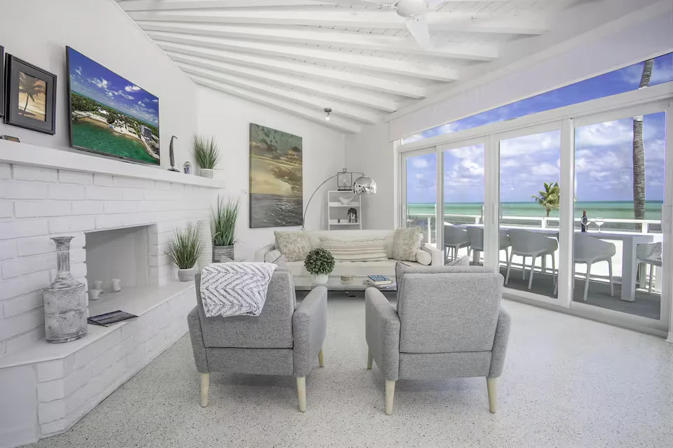 Home in Islamorada property photo 4